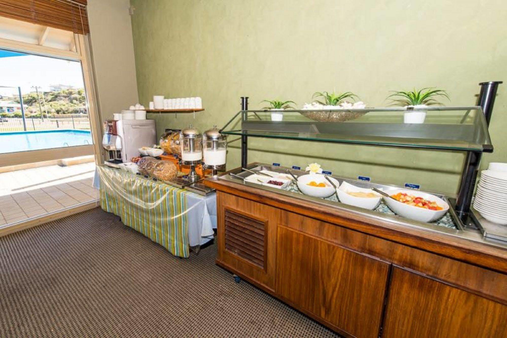 Ibis Styles Geraldton Hotel Екстериор снимка