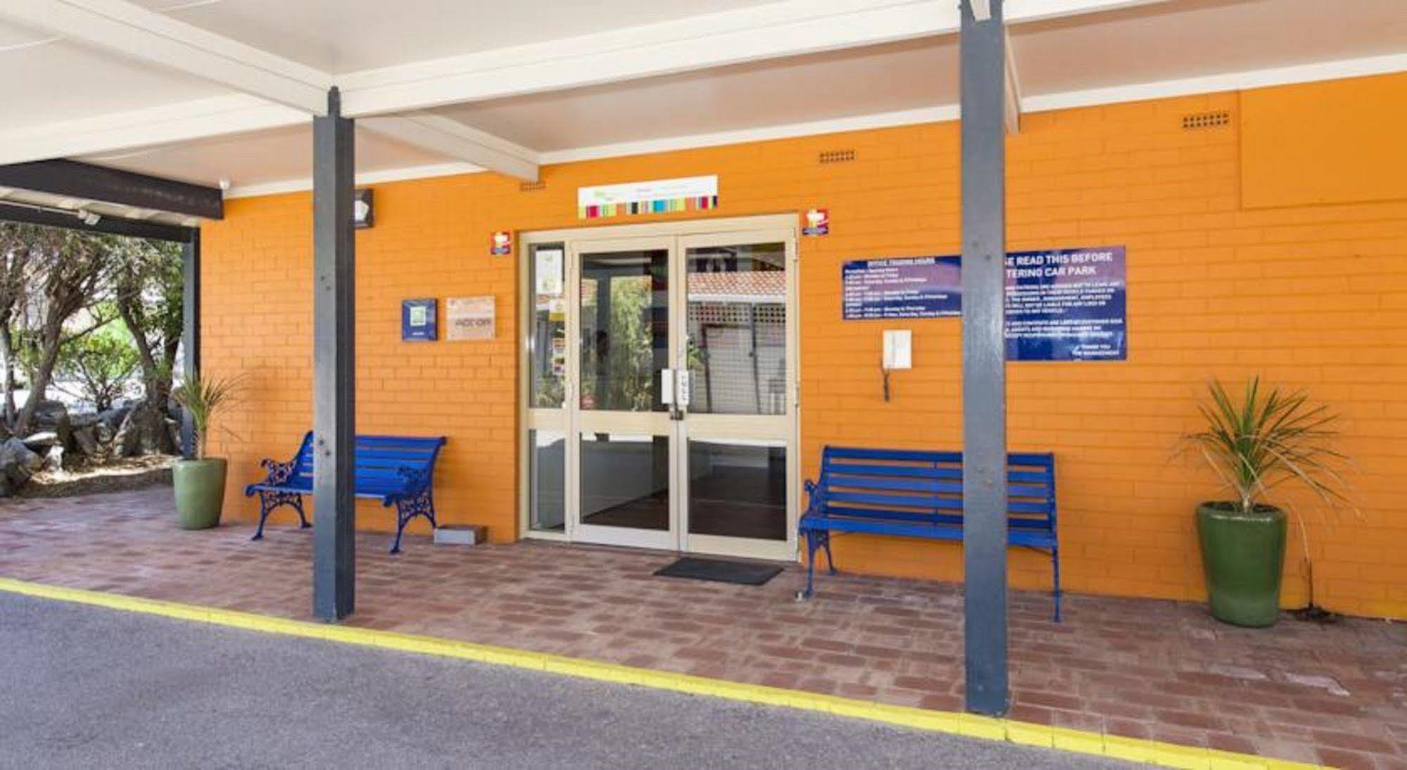Ibis Styles Geraldton Hotel Екстериор снимка